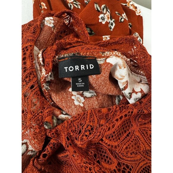 Torrid 5X Womens Rust Floral Lace Asymmetrical Tank Top Boho Glow Cottagecore - Picture 3 of 9